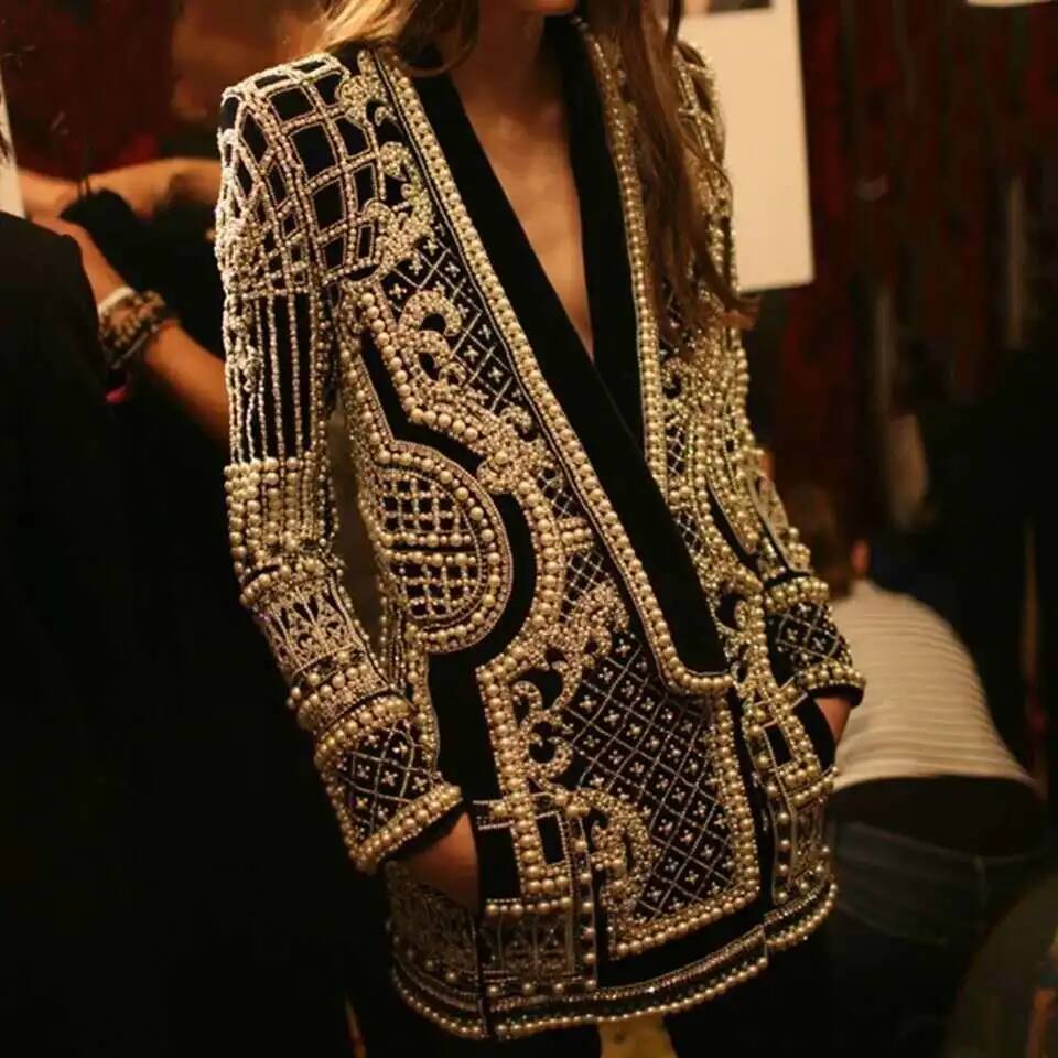 Fashion Beading V Neck Blazers - Winter Clothing Taiwan 评论和价格